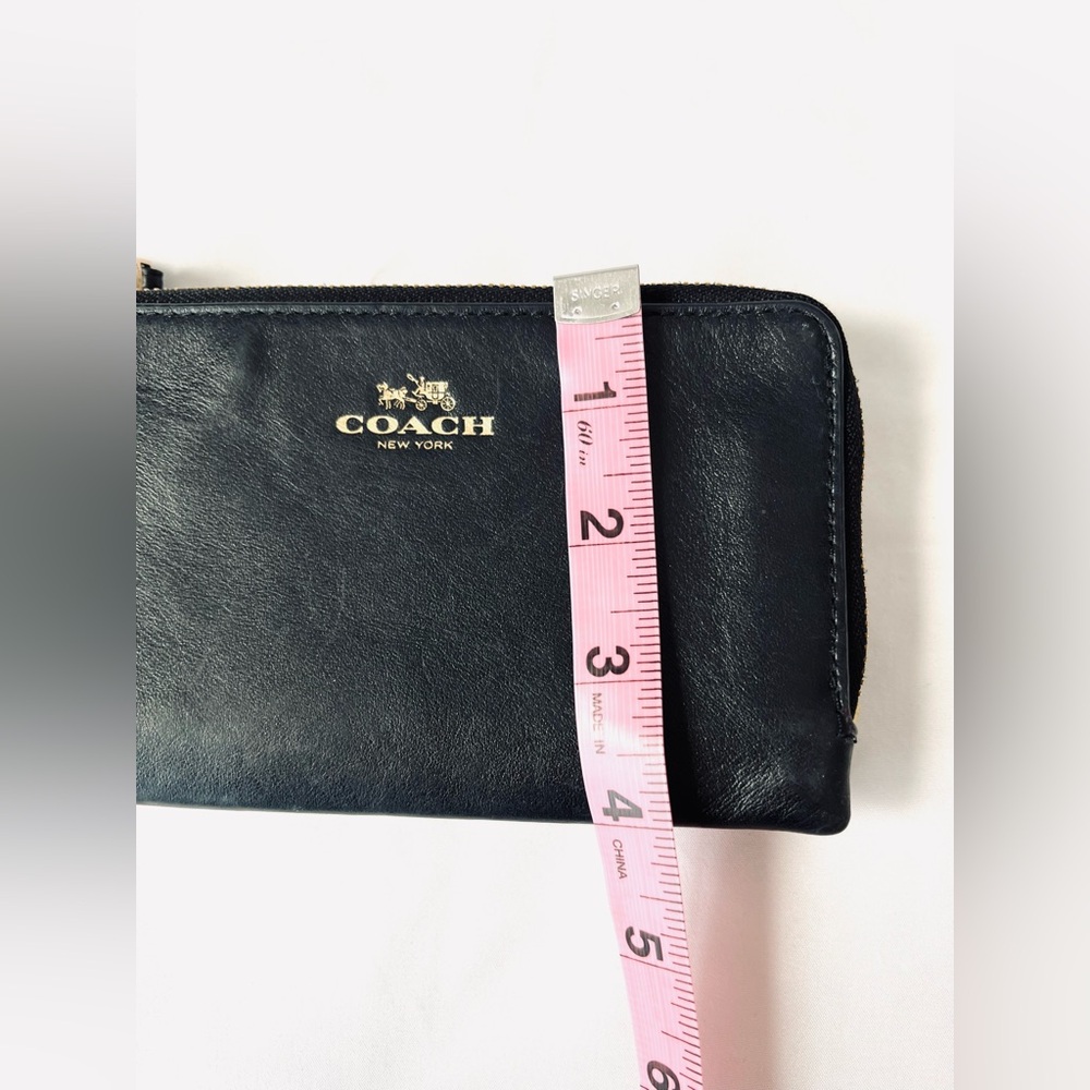 Coach Black Leather Zip Pouch - Picture 11 of 12
